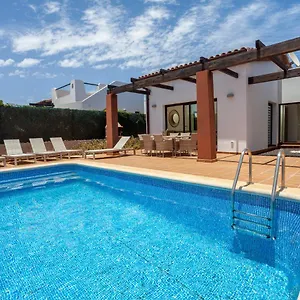 https://family-golf-villa-zafiro-pool-bbq-seaview-aircon.hotelsfuerteventura.org